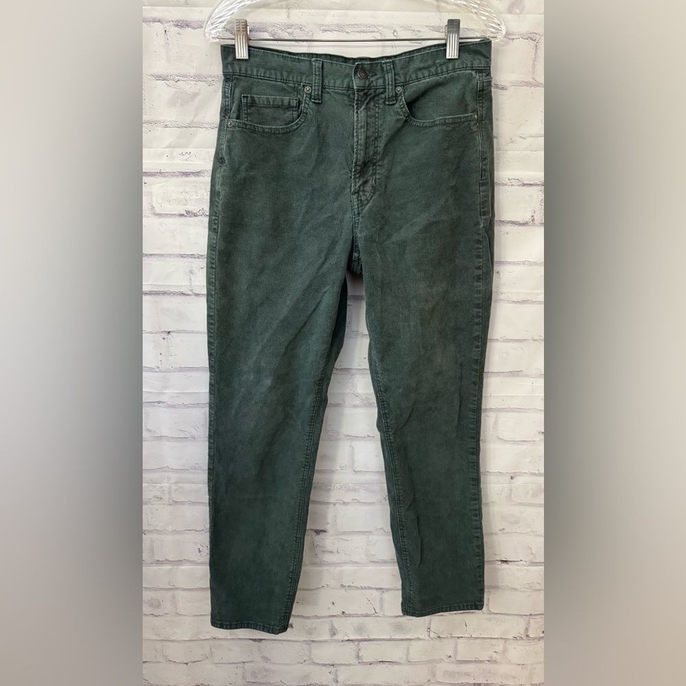 American Eagle Size 6 Reg Super Stretch Green Corduroy Pants